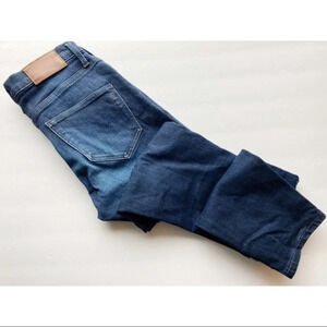 Madewell • Dark Blue Wash Skinny Jeans